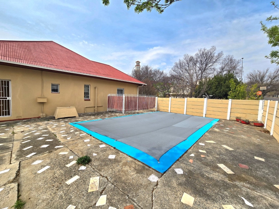 5 Bedroom Property for Sale in Bethlehem Free State